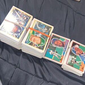 Bulk Baseball Player Card Set  Topps 1988 not in box